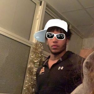 Meet your Posher, Elijah